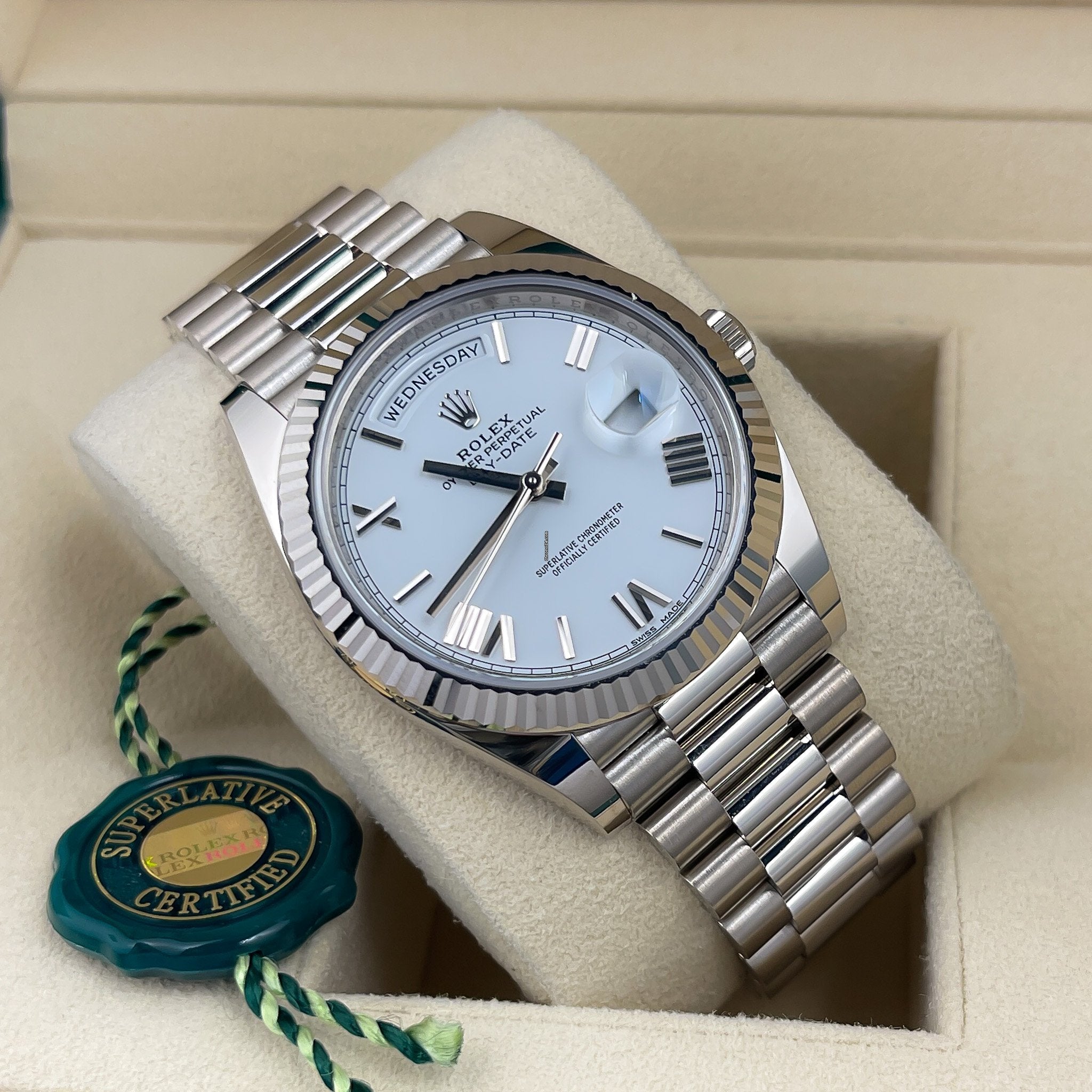 Rolex Day-Date 40MM Or Blanc Et Cadran Blanc President Ceinture