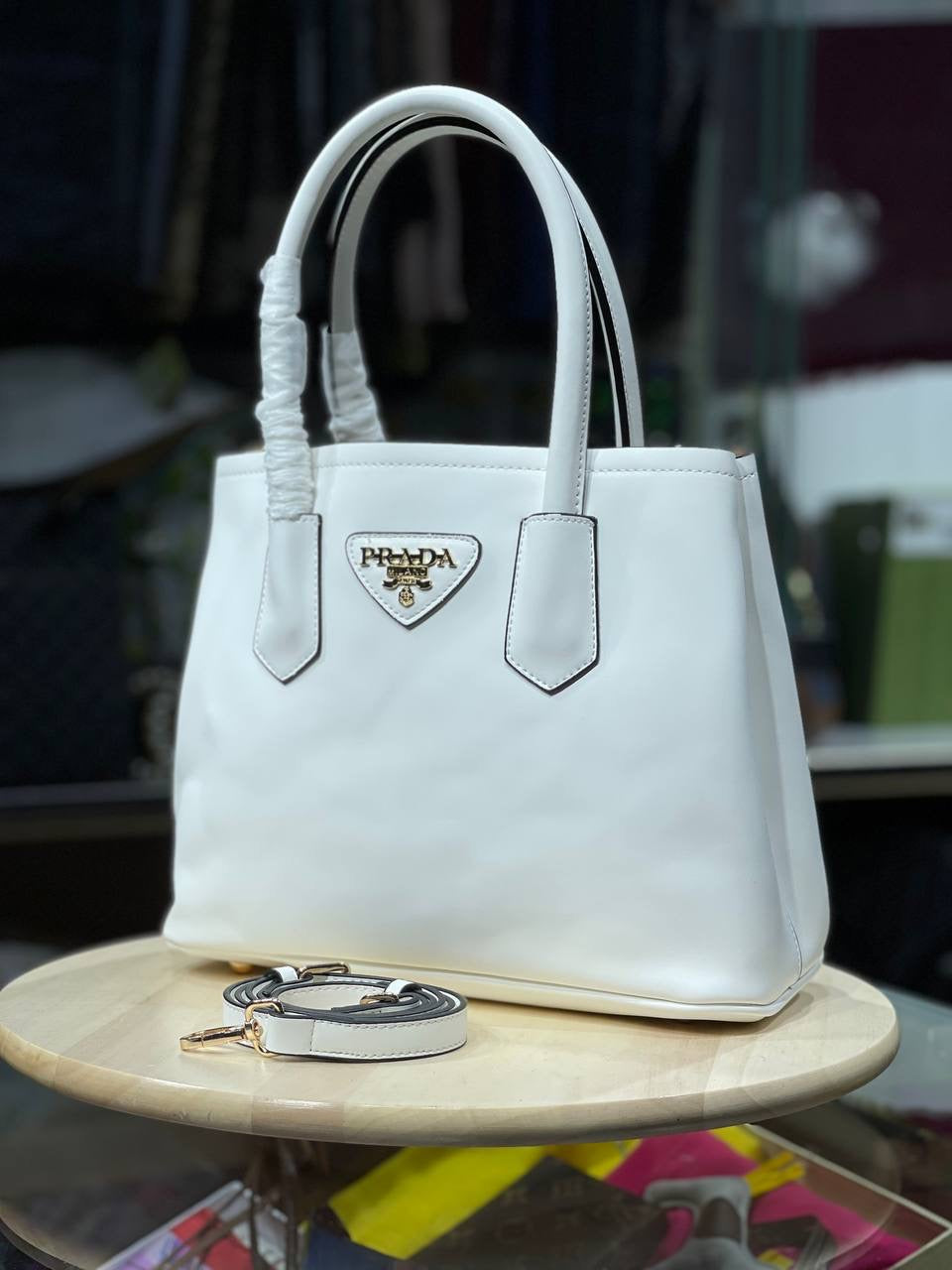 Prada Sac a main en cuir Saffiano blanc