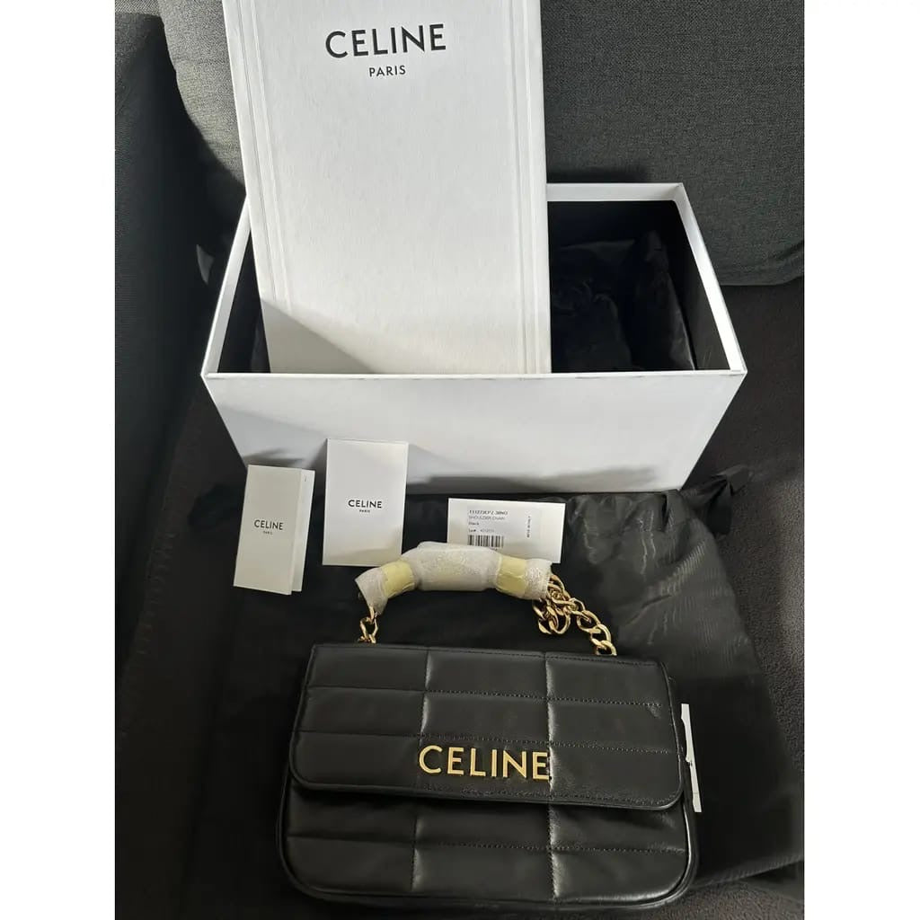 Celine GOURMETTE LEATHER HANDBAG