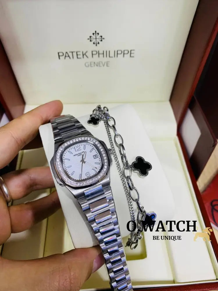 Montre Patek Fond Blanc Pour Femme Montre Femme