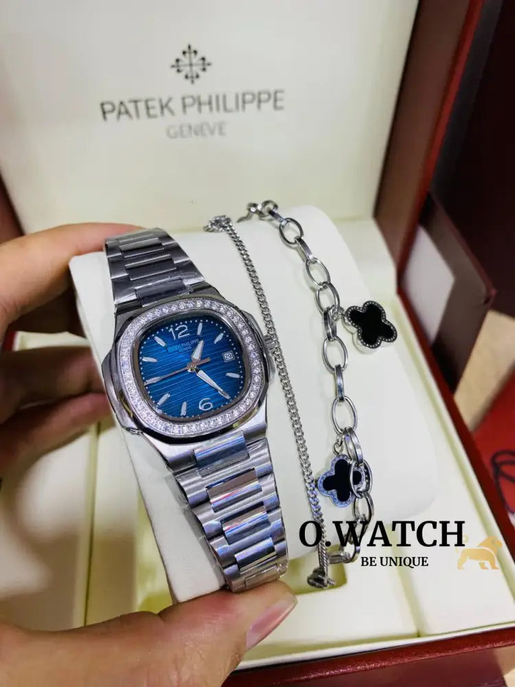 Montre Patek Fond Bleu Pour Femme Montre